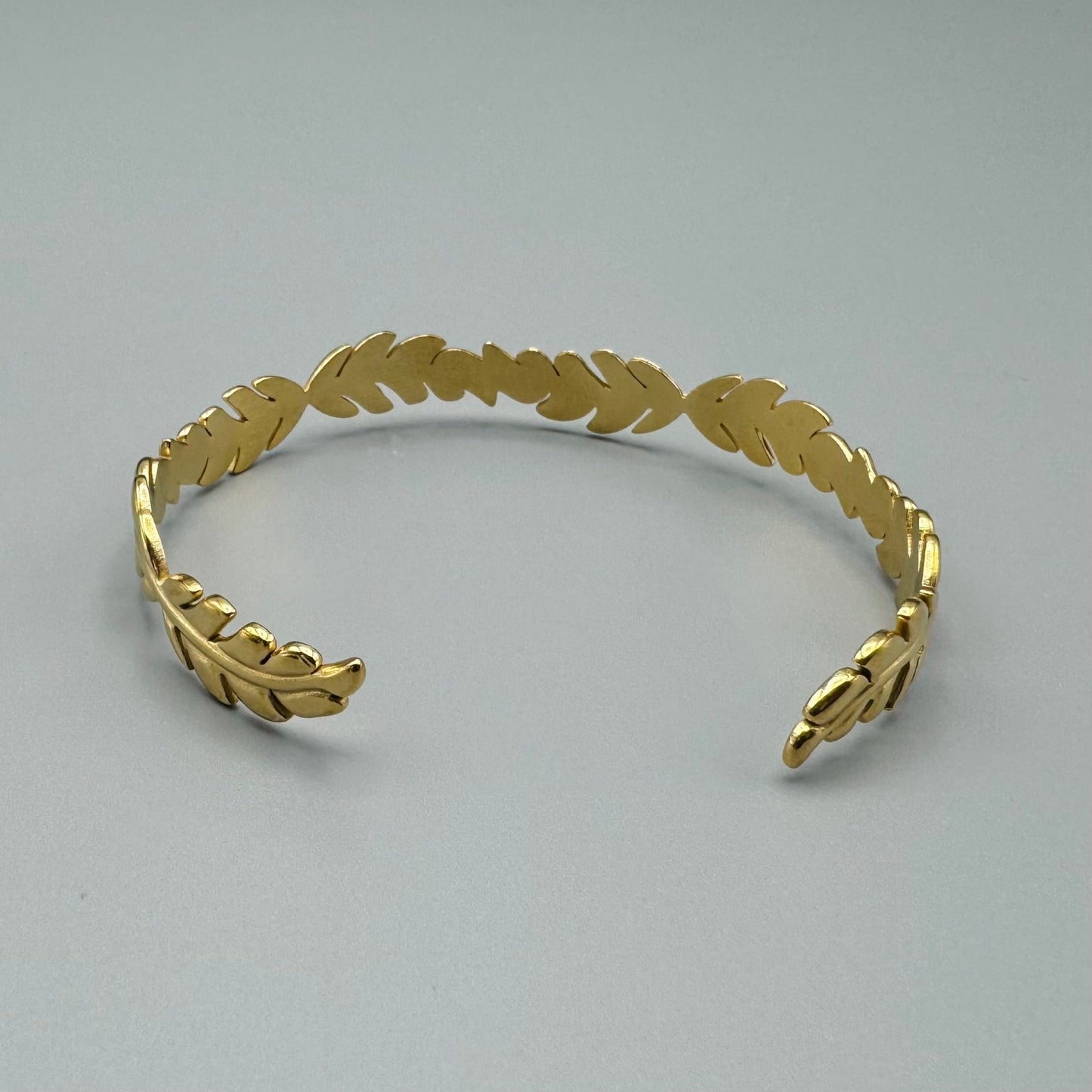 Bracelet couronne d’or